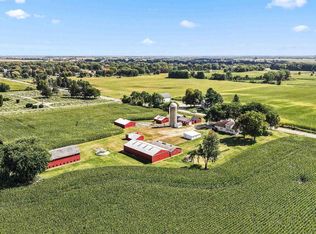 W346 County Road P, Randolph, WI 53956