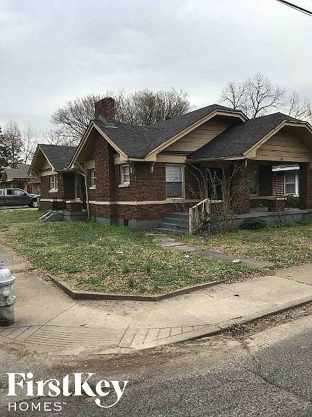 1st image of 684 N Holmes St