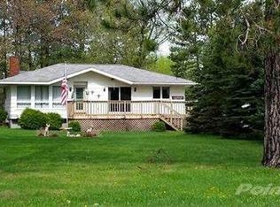 979 Pinewood Dr, Cloquet, MN 55720