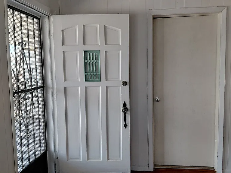 1109 N Luna St — Photo 9