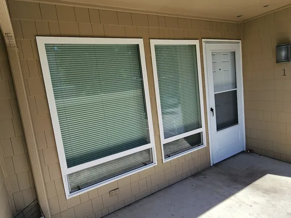 11717 93rd Ave NE #A-1, Kirkland, WA 98034