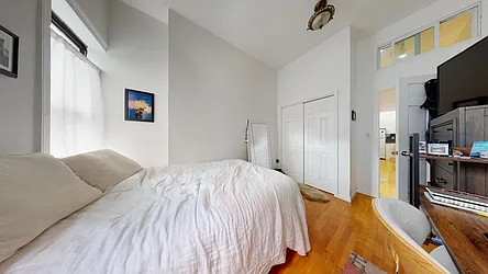 Rented by Bond New York