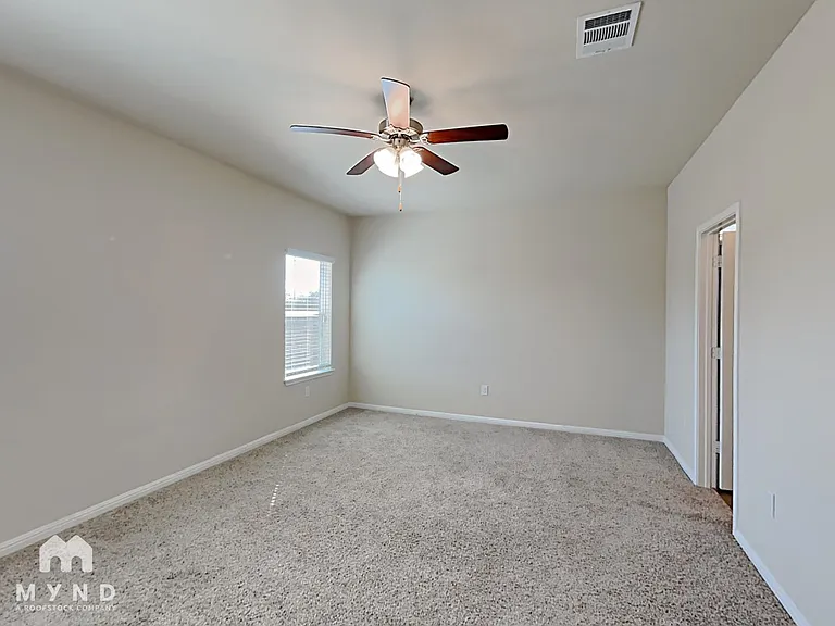2444 Lobo Landing Cv — Photo 12