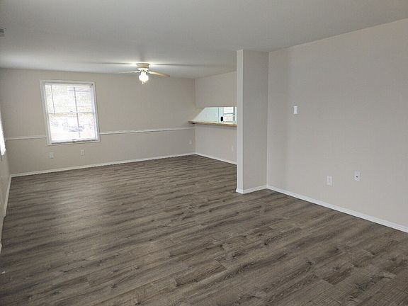 4th image of 8875 Mayrow Dr