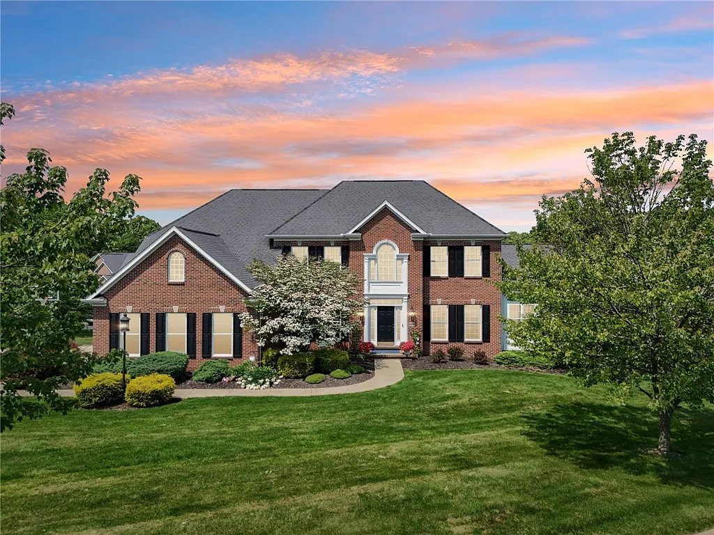 1432 Mystic Valley Dr photo 1