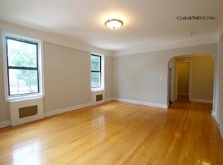 88-15 179th St #5, Jamaica, NY 11432