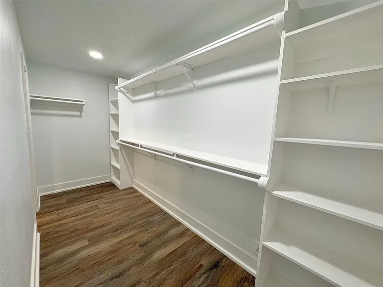 547 County Road 949E — Photo 14