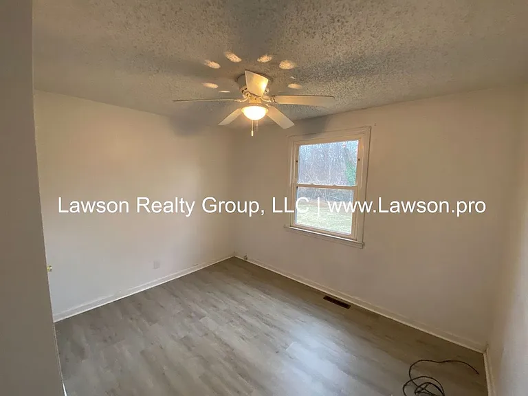 1623 Coveland Dr NW — Photo 12
