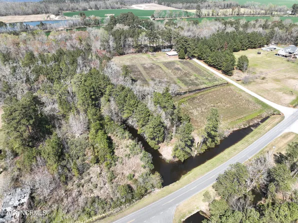 105 Vanhorne Road, Columbia, NC 27925