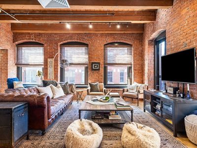 21 Wormwood St Unit 412, Boston, MA, 02210