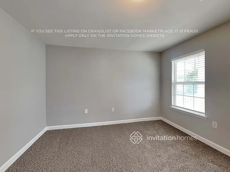 4020 Linville Falls Ln — Photo 18