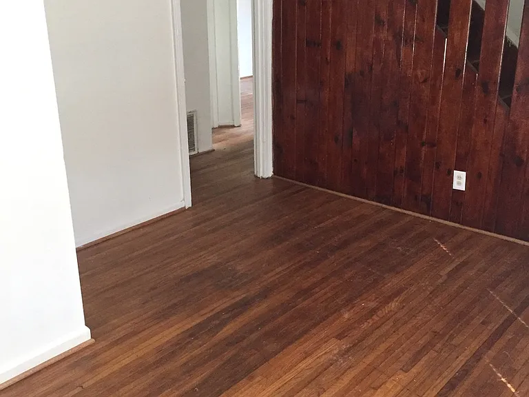 1005 Nancy Ln — Photo 4