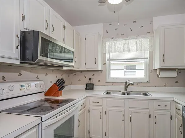 1 Vista Palm Lane #207, Vero Beach, FL 32962