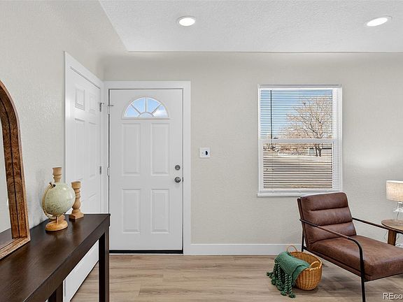 4th image of 6014 Hudson Street