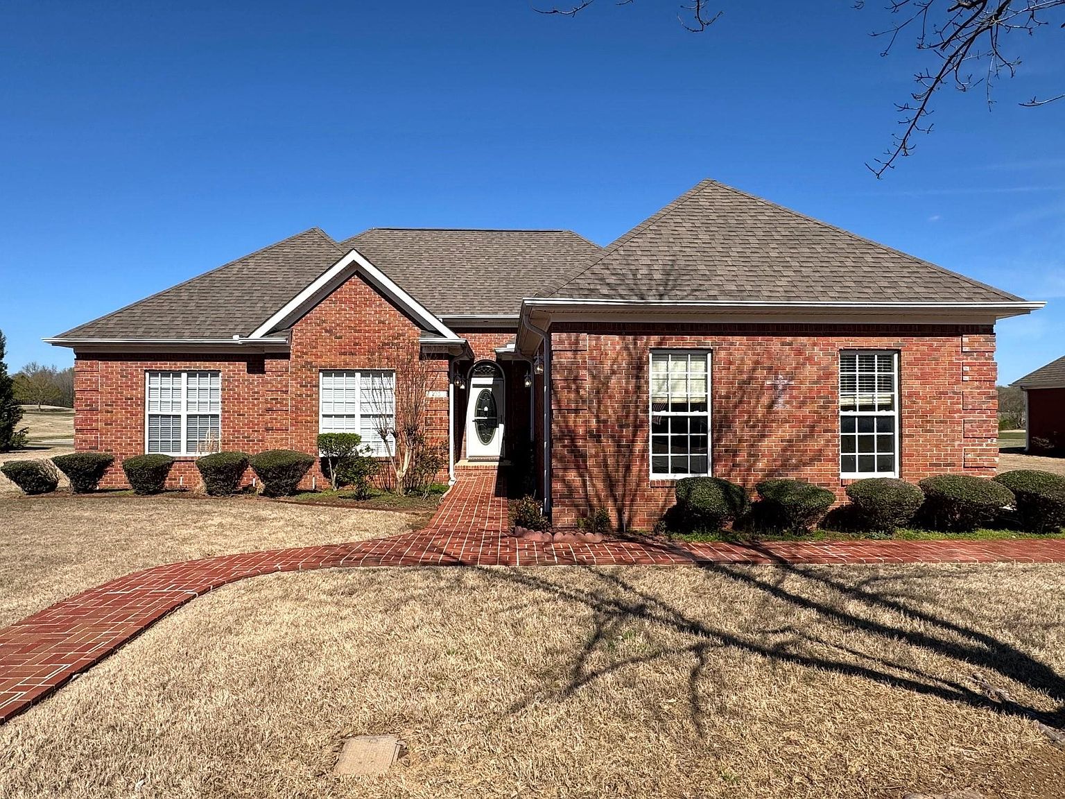235 Jordan Ln