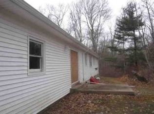 496 West Rd, Salem, CT 06420