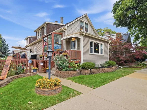 4818 N Menard Ave, Chicago, IL 60630