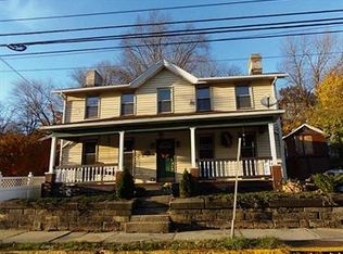 637 High St, Freeport, PA 16229