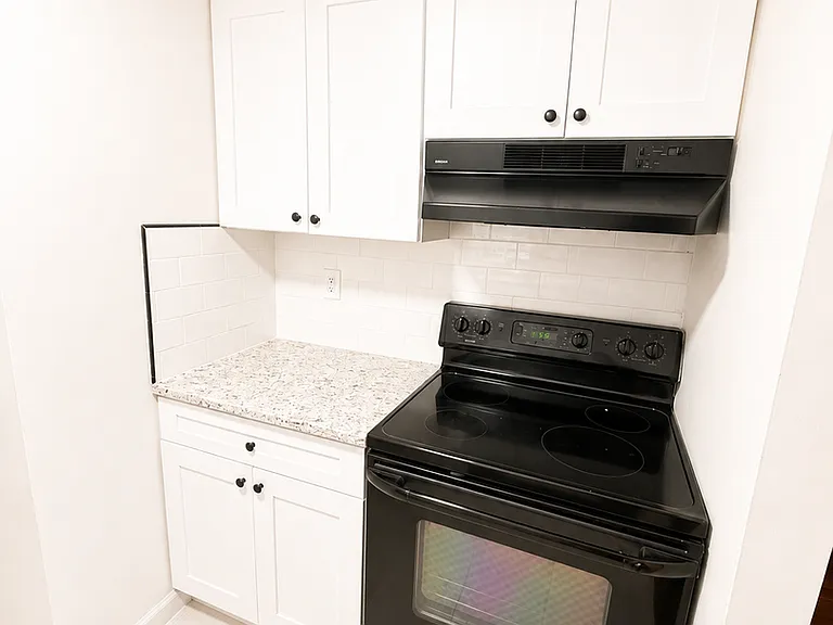 152 McCarty Ave — Photo 49