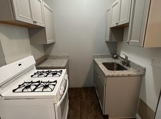 131 Carlisle St #F3, Hanover, PA 17331