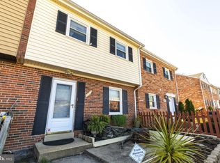 14469 Village Dr, Woodbridge, VA 22191
