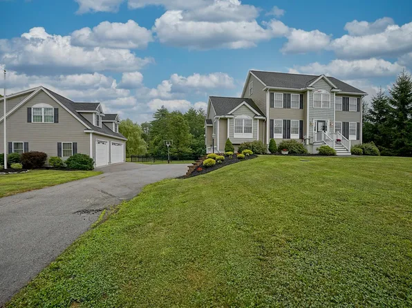 21 Falcon Lane, Dover, NH 03820