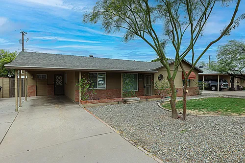 1005 E Cavalier Dr Photo 1