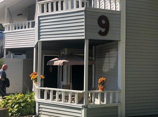 907 Berwyck Ct, Sicklerville, NJ 08081