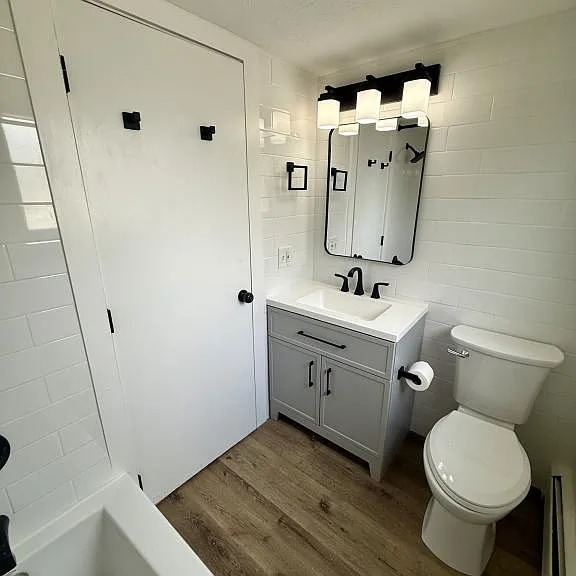 10916 Reading Rd #11 — Photo 6