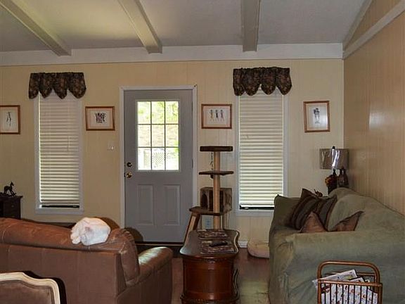 4th image of 108 Wellenberger Cir