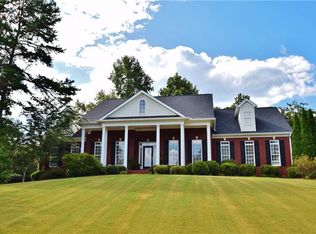 5603 Battle Ridge Dr, Flowery Branch, GA 30542