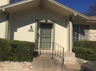 1902 Cobblestone Ln, Garland, TX 75042