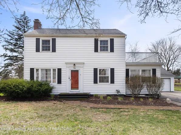 704 Hall Blvd, Mason, MI 48854