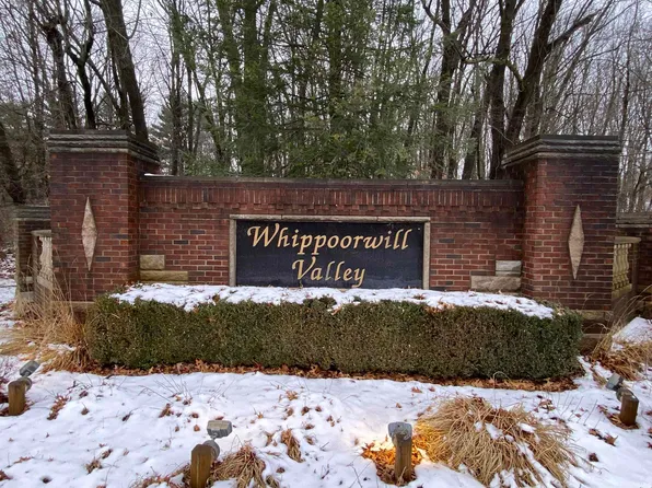 21536 Golden Maple Ct #40, South Bend, IN 46628