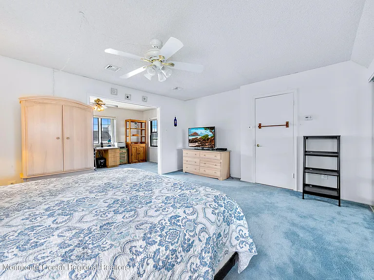 31 Peggy Ln — Photo 21
