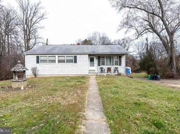 8500 Locust Grove Dr, Laurel, MD 20707