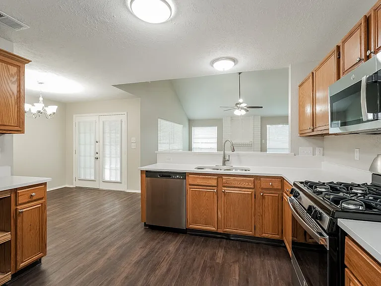 2107 Musket Ridge Dr — Photo 10