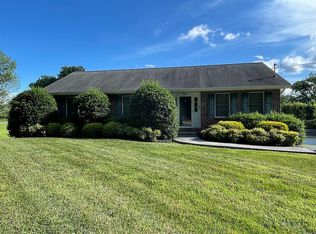 385 Bridwell Heights Rd, Kingsport, TN 37664