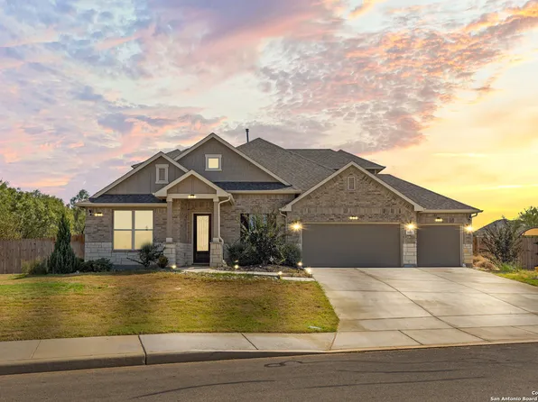 5012 Tupelo Row, San Antonio, TX 78263