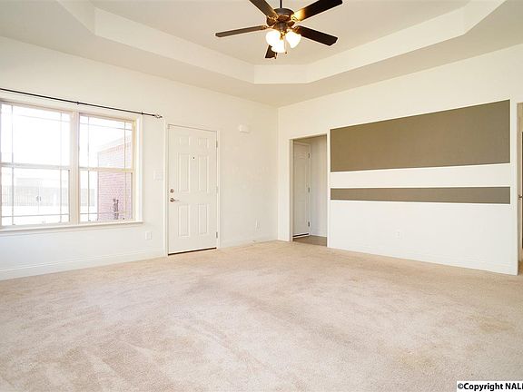 5th image of 7604 Graydon St NW