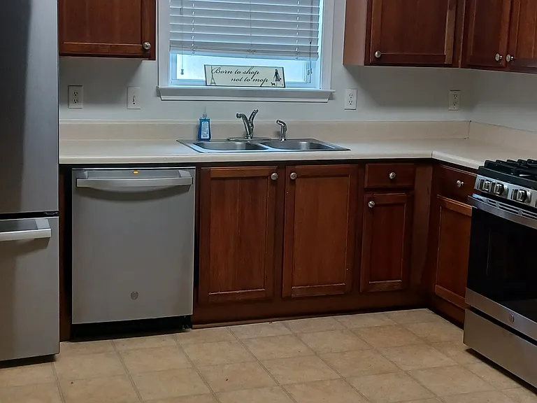 23 Tahoe Dr — Photo 2