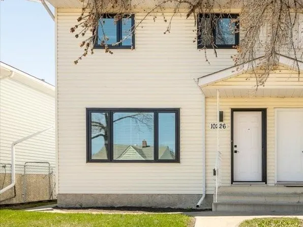 10226 152nd St NW, Edmonton, AB T5P 1Y2
