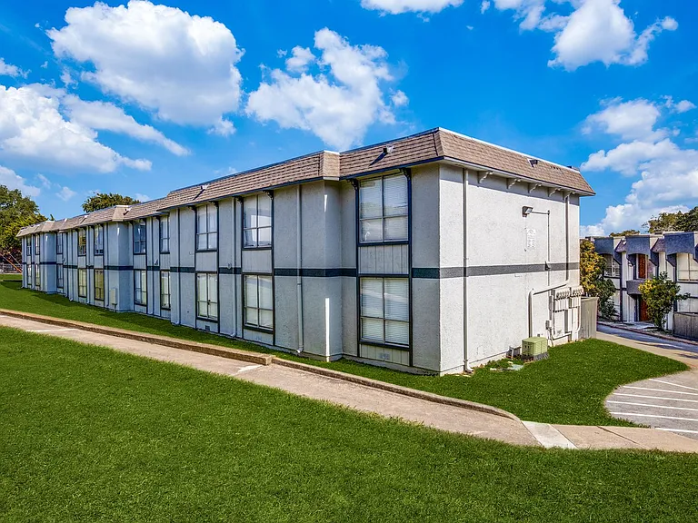 Residences at White Rock Lake — Photo 16