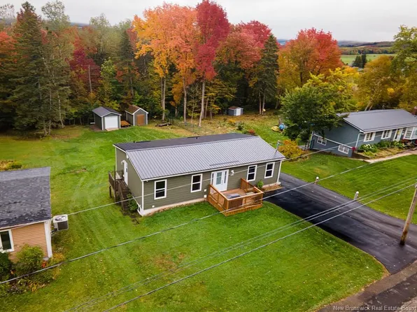 178 Pleasant Ave, Sussex, NB E4E 1Y2