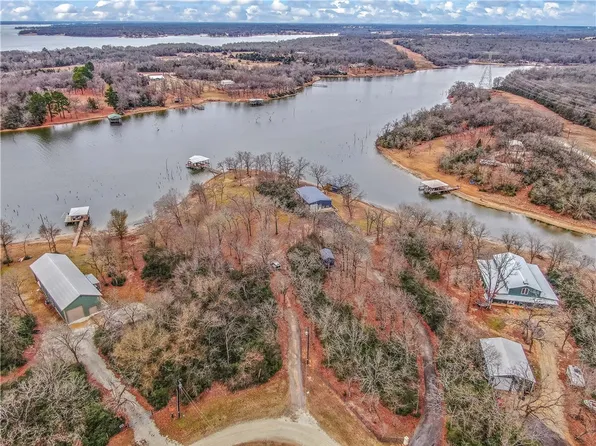 240 County Road 3674, Marquez, TX 77865