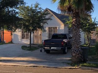 304 Rancho Viejo Dr, Laredo, TX 78045