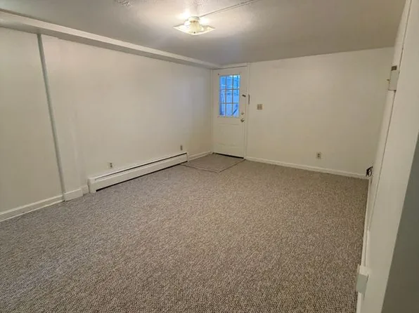 160 Dupont Blvd #5, Waynesboro, VA 22980