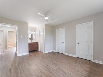 19711 Bishops Gate Ln, Humble, TX, 77338