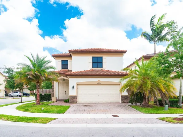 10016 NW 89th Ter, Doral, FL 33178