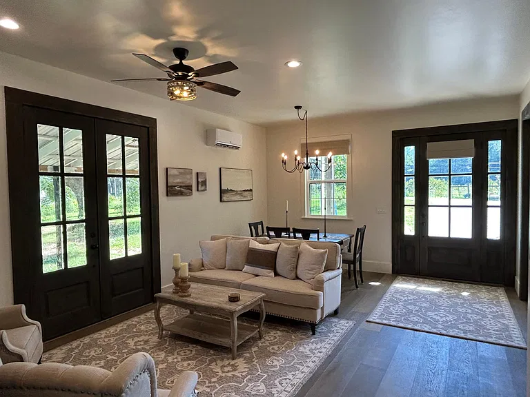 588B Oak Grove Rd — Photo 10